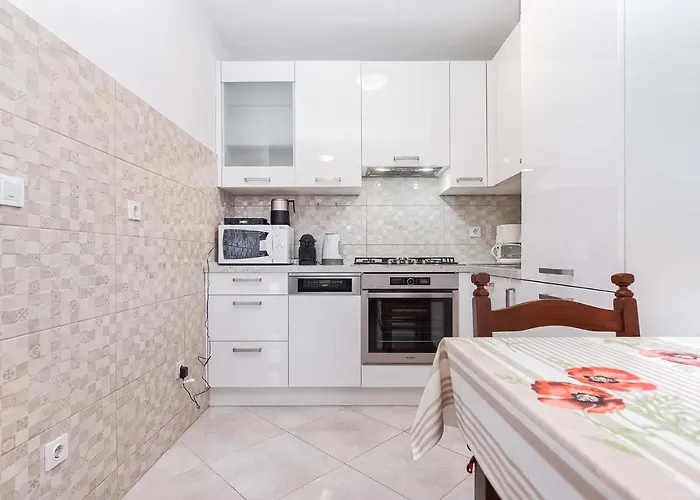 Rino, Apartman Porec