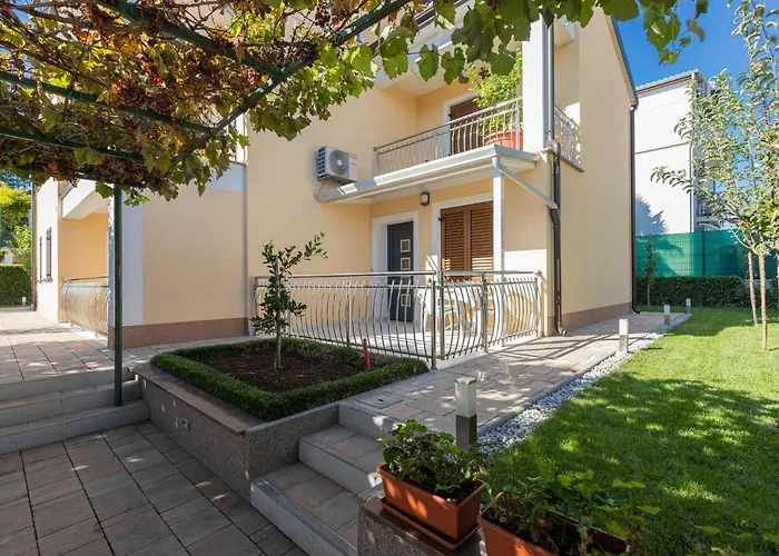 Rino, Poreč